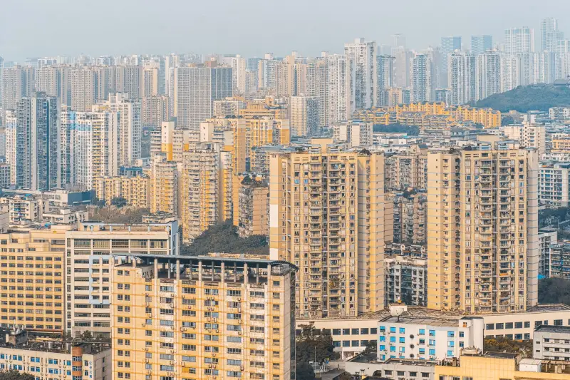 湖北省坎泽鑫解析PLC控制器在产线智能化升级中的典型应用