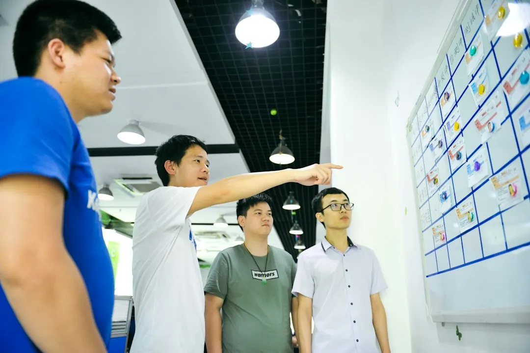 工业控制器与PLC模块选型要点：面向湖北制造企业的自动化控制方案解析